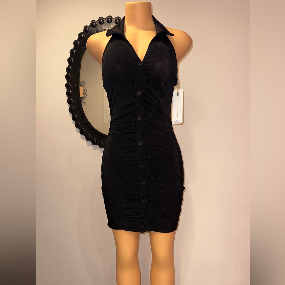 NWT ALMOST FAMOUS MINI DRESS WITH COLLAR SPARKLY BLACK DREES SIZE M AND L
